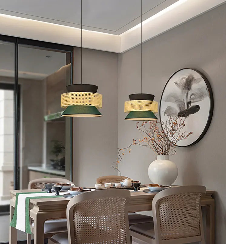 Rattan Shade Lamp Handmade Pendant Light Interior Bamboo Weaving Hanging Europe Style for Cafe Living Room Restaurant Decoration